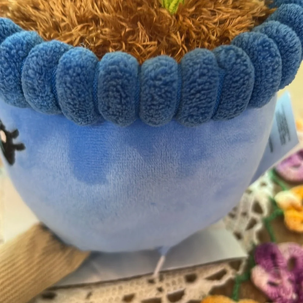 Plush Faux Flower Blossoms Happy Plant Weighted Bottom Ultra Soft Whimsical NEW